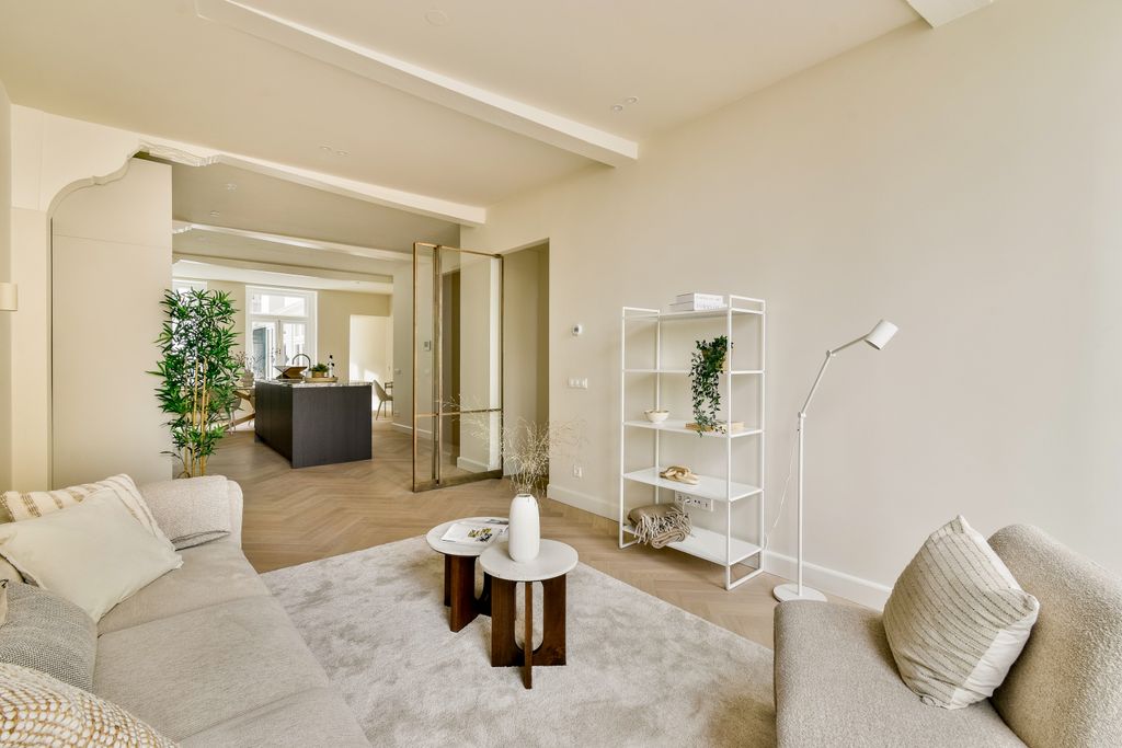 Property photo 2 of 41