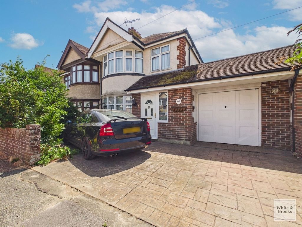 Property photo 1 of 24