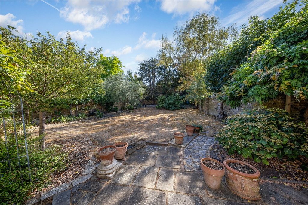 Property photo 2 of 18 Picture No. 08