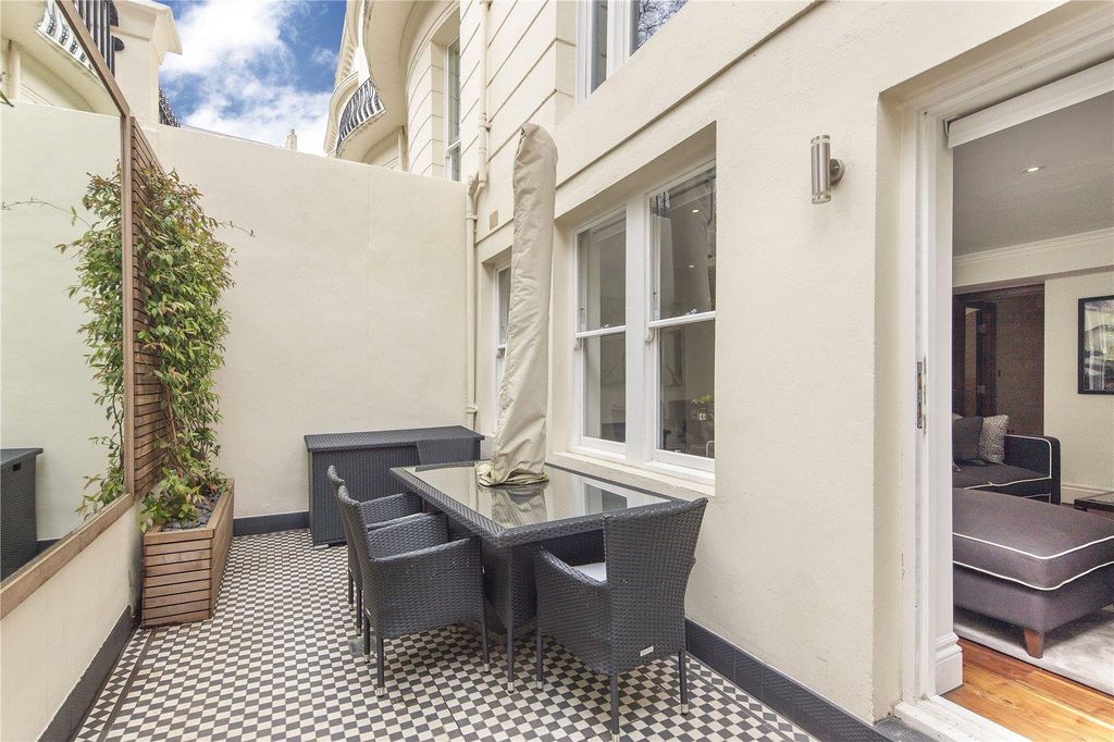 Property photo 1 of 12 10.Jpg