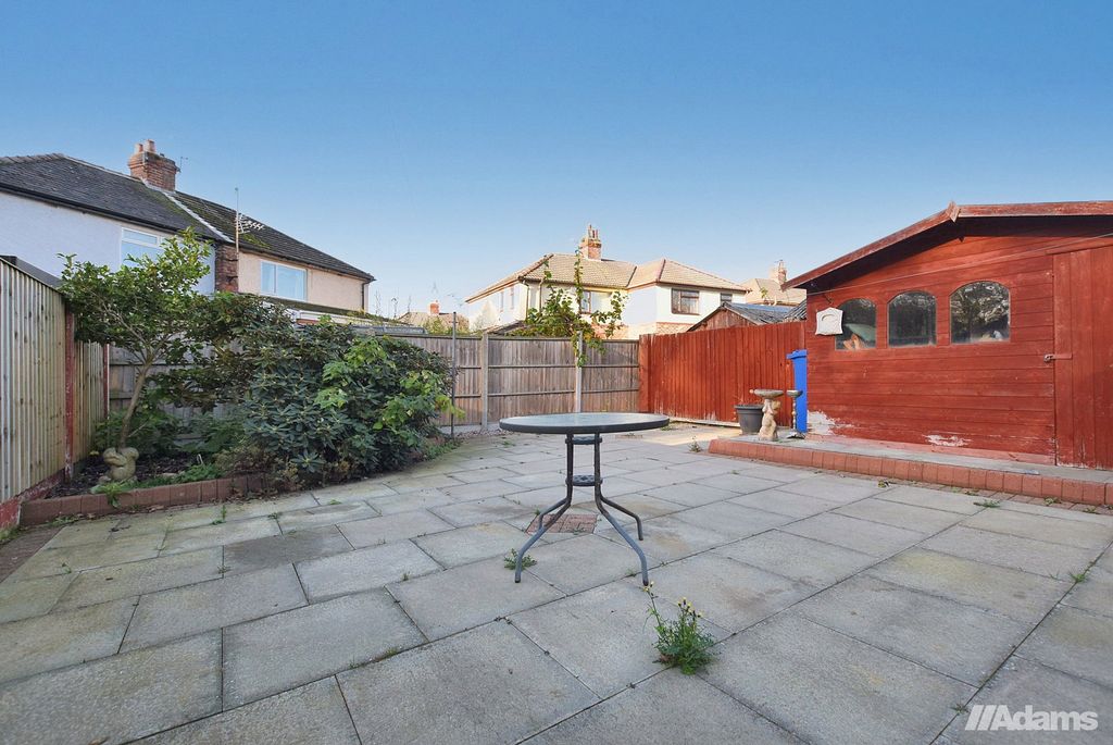 Property photo 3 of 18