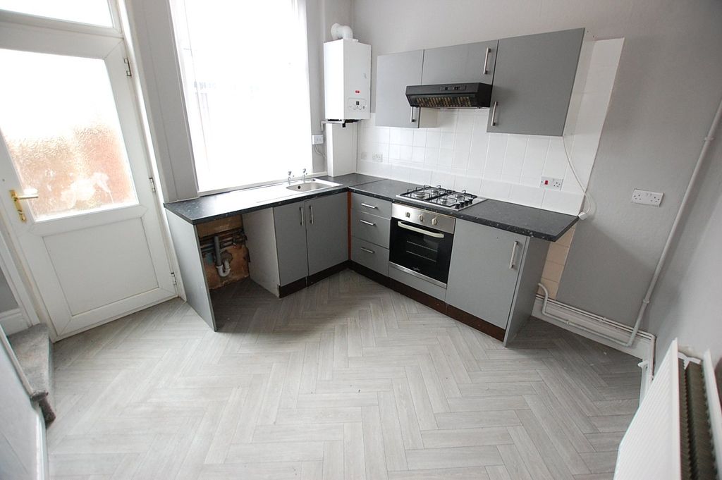 Property photo 3 of 12 Picture No. 06