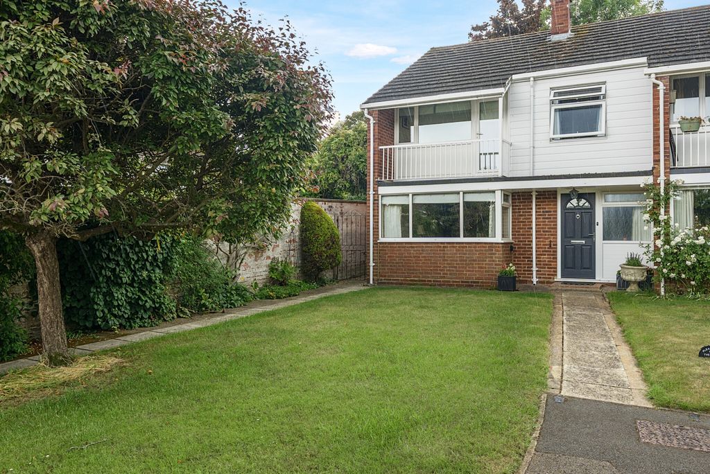 Property photo 1 of 33 1290064-62-682De7...
