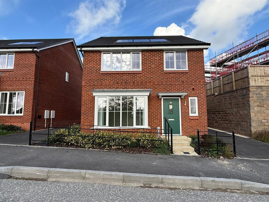 Property photo 1 of 18 1Fc18280-c033-472E-9Cf1-4d77Eb7Ca8d8.Jpg