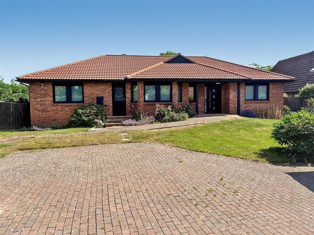 Property photo 1 of 26 Front.Jpg