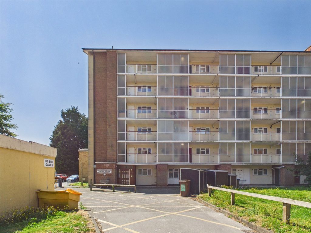 Property photo 1 of 11 Picture No. 16