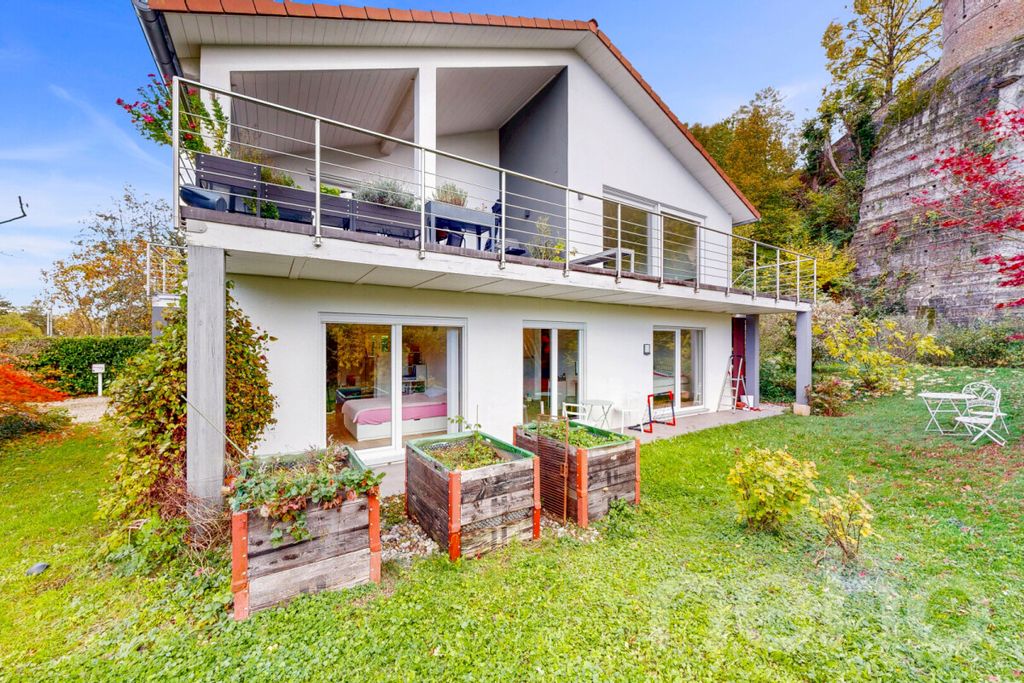 Property photo 3 of 13