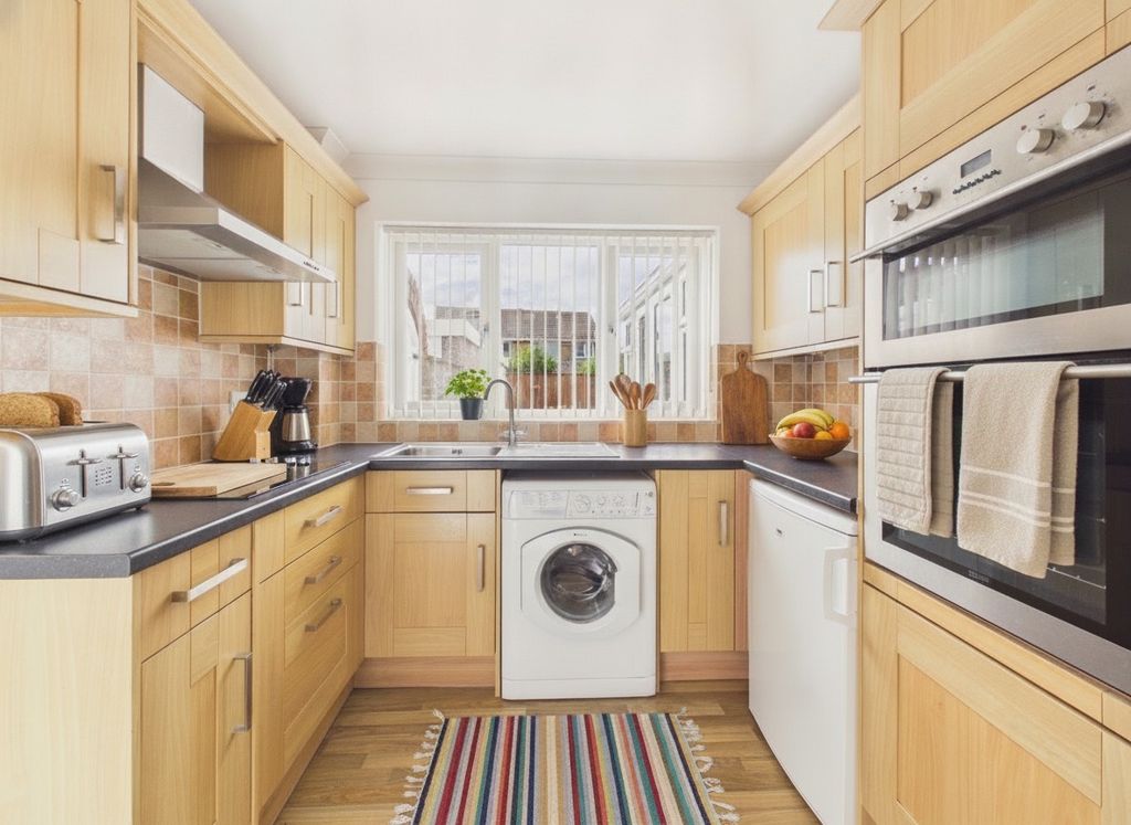 Property photo 2 of 22 5412084