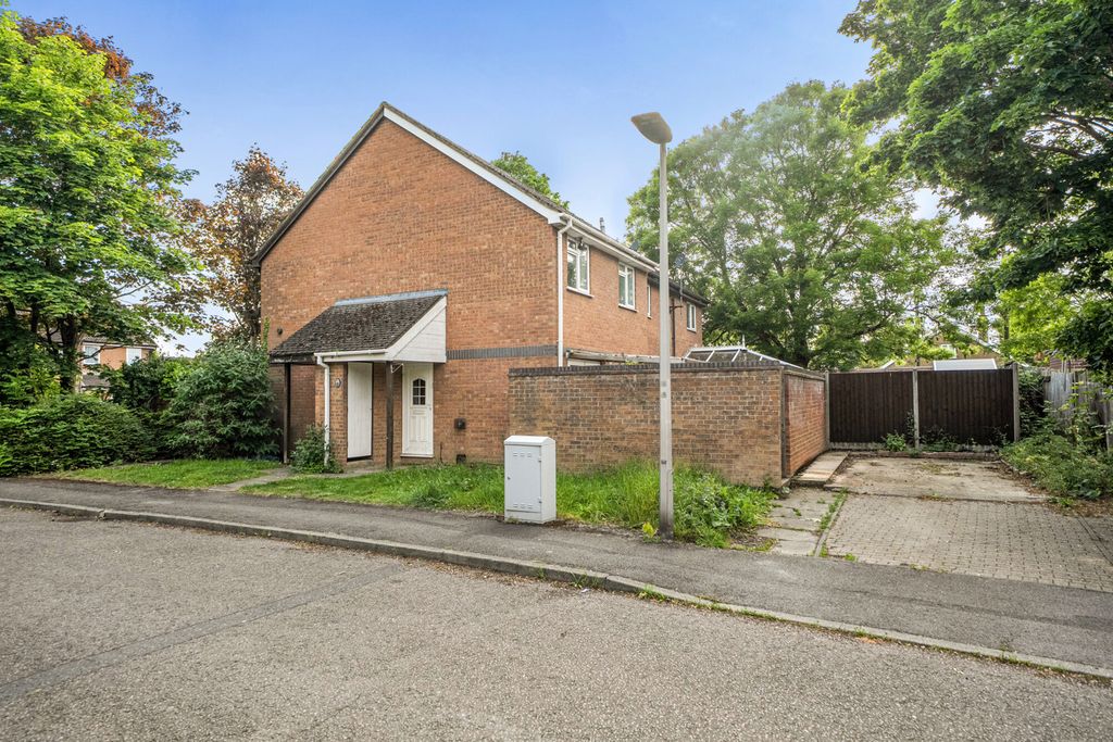 Property photo 1 of 11 1-6A1086d100B0d-1...
