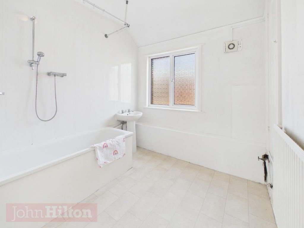 Property photo 3 of 11 Pr0297-Still002.Jpg