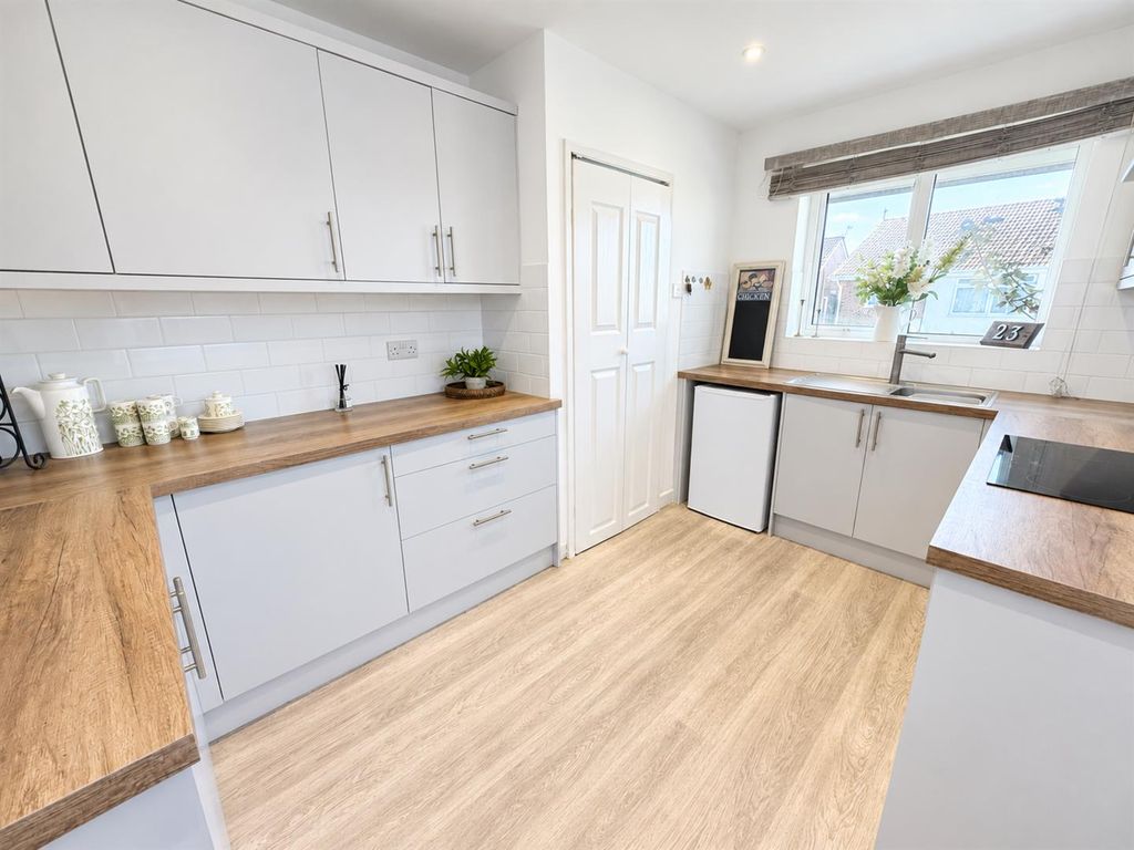 Property photo 2 of 7 B63Aea18-0894-4C82-8439-16760E7A4B3E.Png