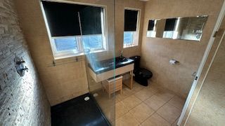 Property photo 1 of 40