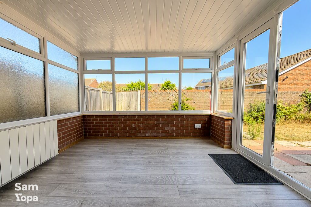Property photo 3 of 15 Img_9176