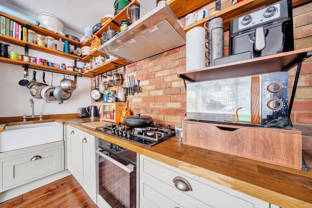 Property photo 2 of 15 Picture No. 03