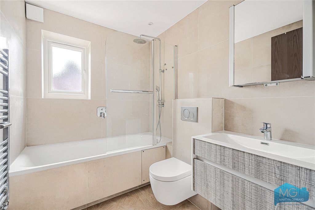 Property photo 3 of 13 Picture No. 10
