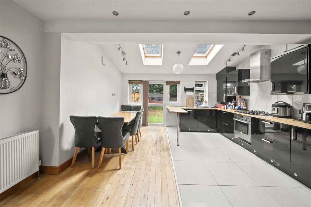 Property photo 3 of 16 Dsc_5246 (1).Jpg