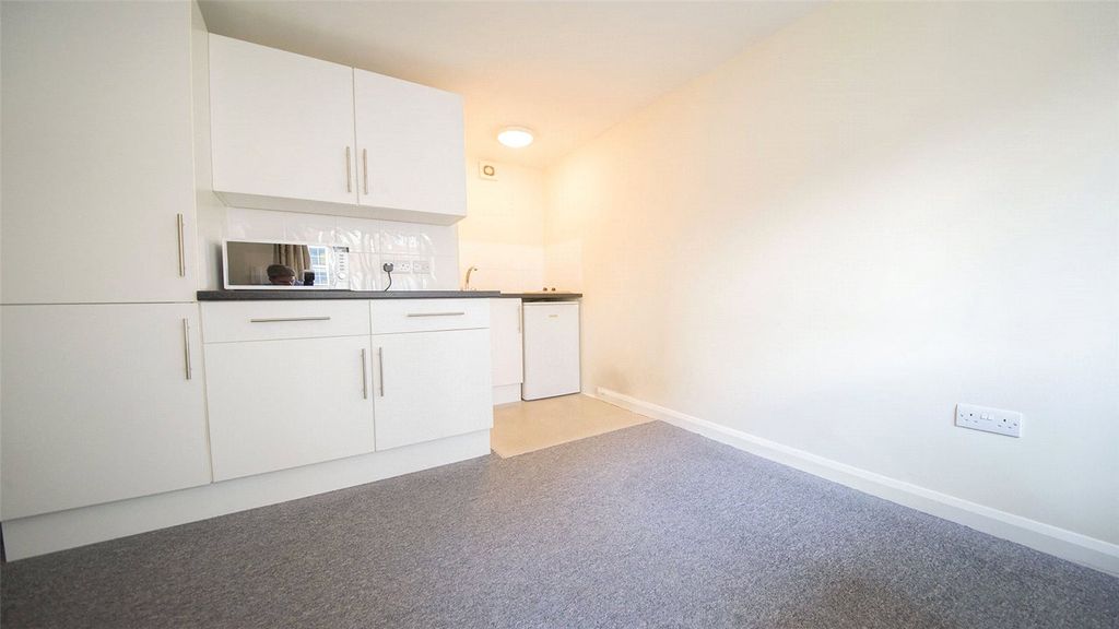 Property photo 2 of 7 Picture No. 03
