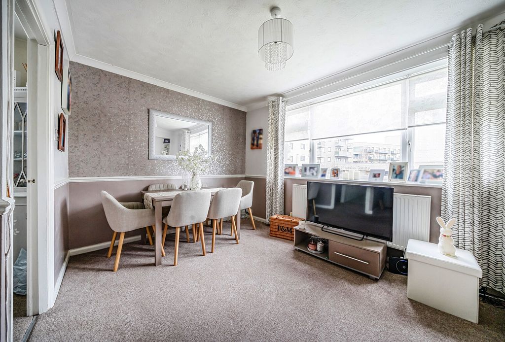 Property photo 3 of 11 1419746-21-69A032...