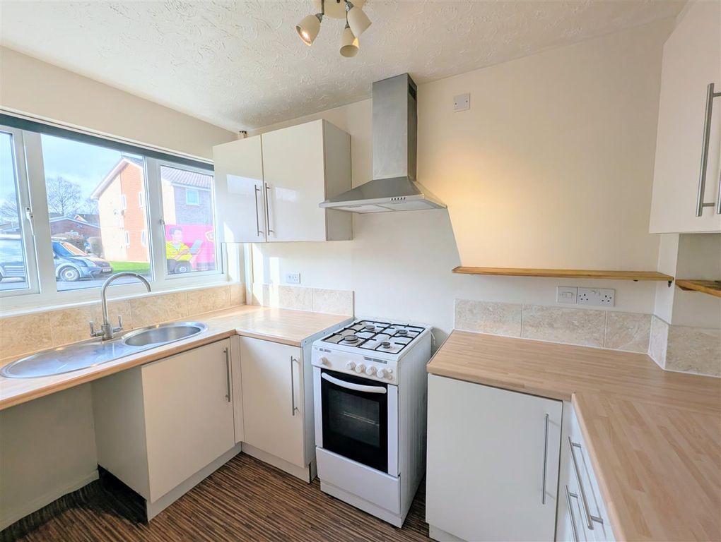 Property photo 2 of 14 Pxl_20260204_134022153~2.Jpg