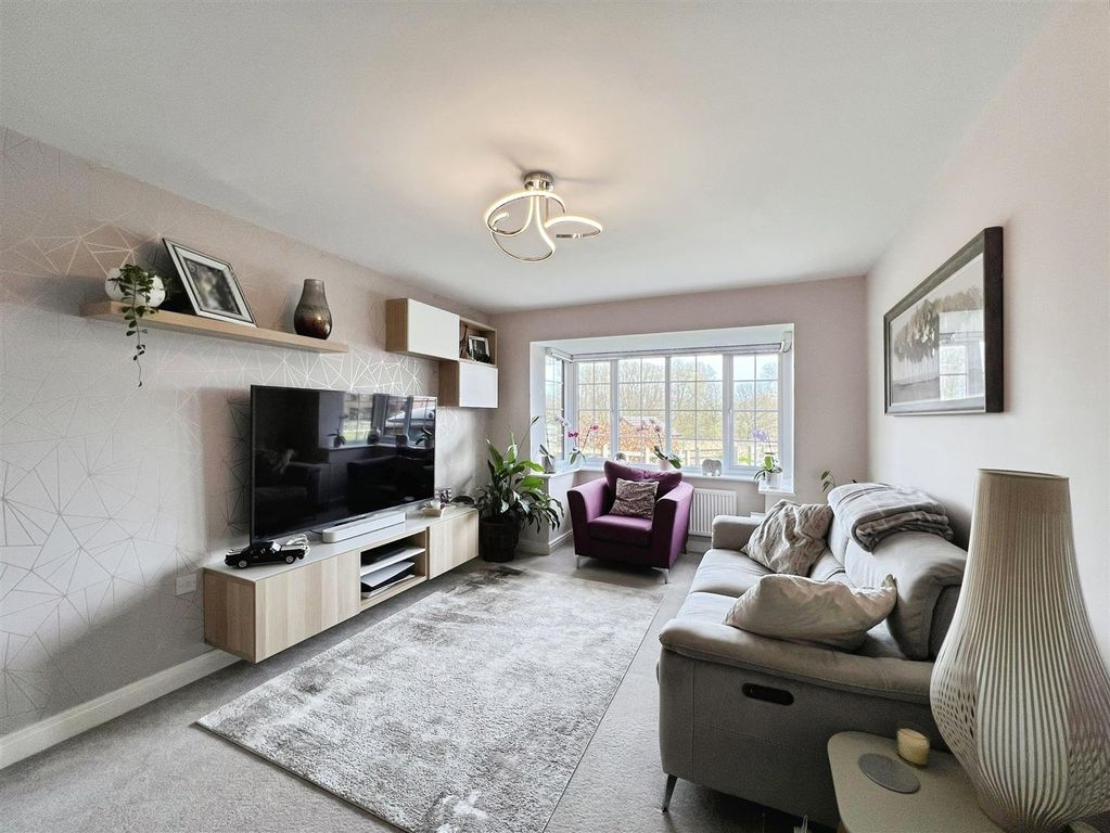 Property photo 2 of 24 12Fb7Ccb-Img_0859.Jpg