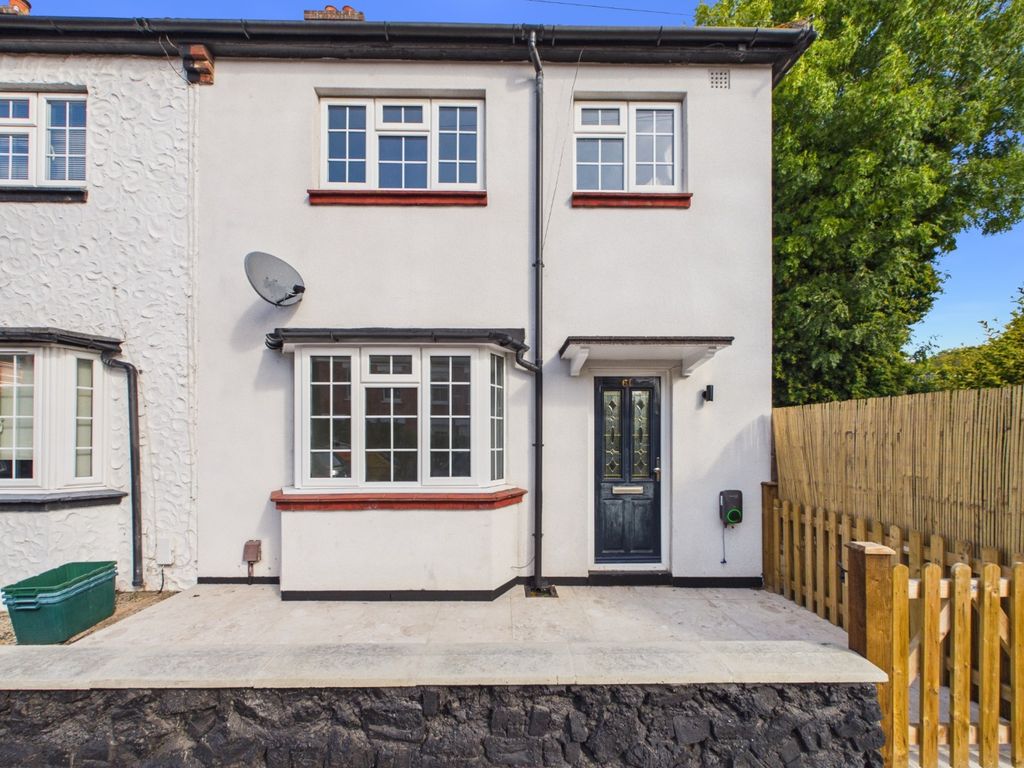 Property photo 1 of 12 5327442