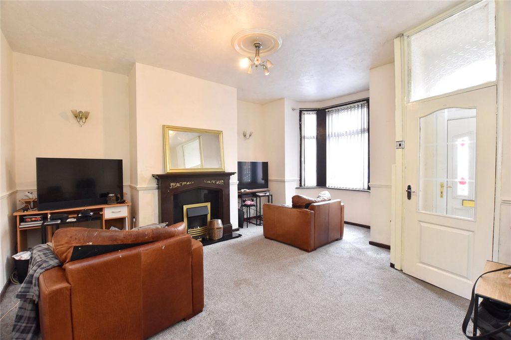 Property photo 2 of 14 Picture No. 24