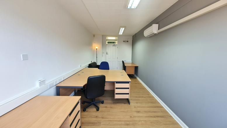 Property photo 2 of 24