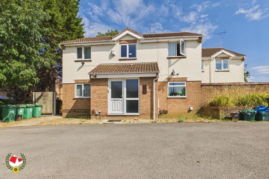 Property photo 1 of 8