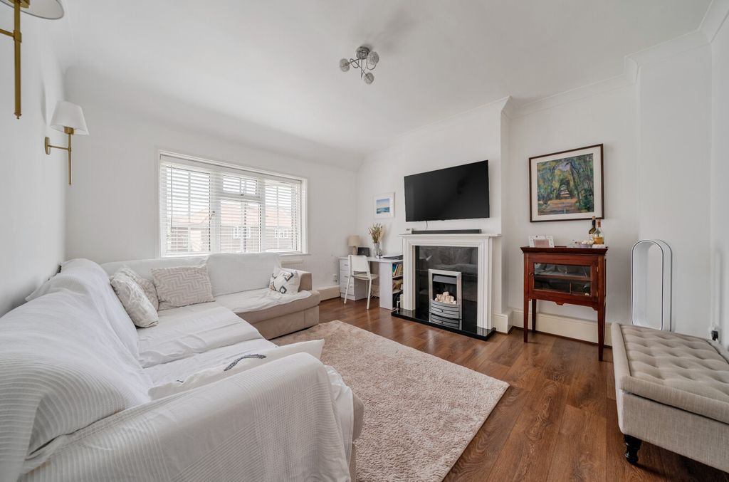 Property photo 2 of 19 1482065-8-6A3A653...