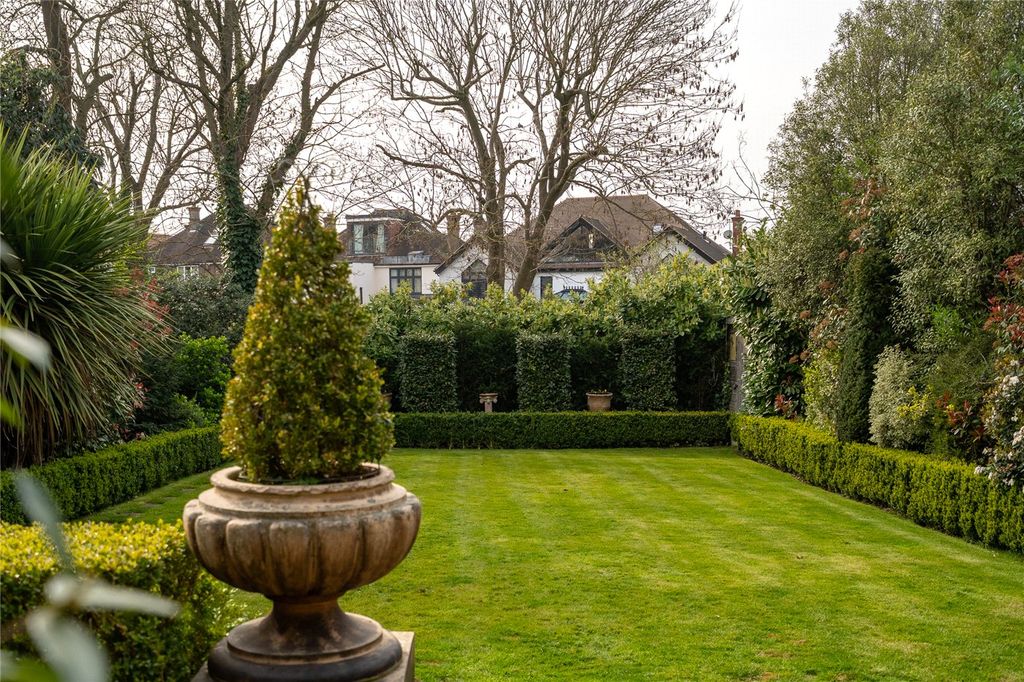 Property photo 3 of 6 Picture No. 05