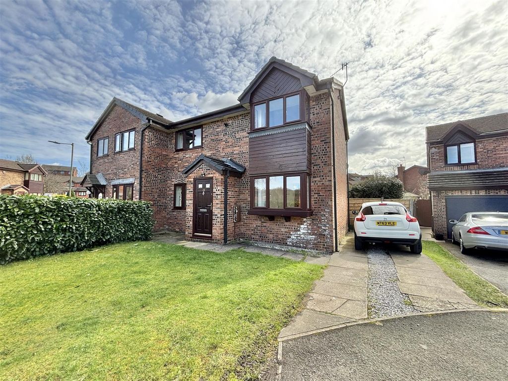 Property photo 2 of 17 Front External