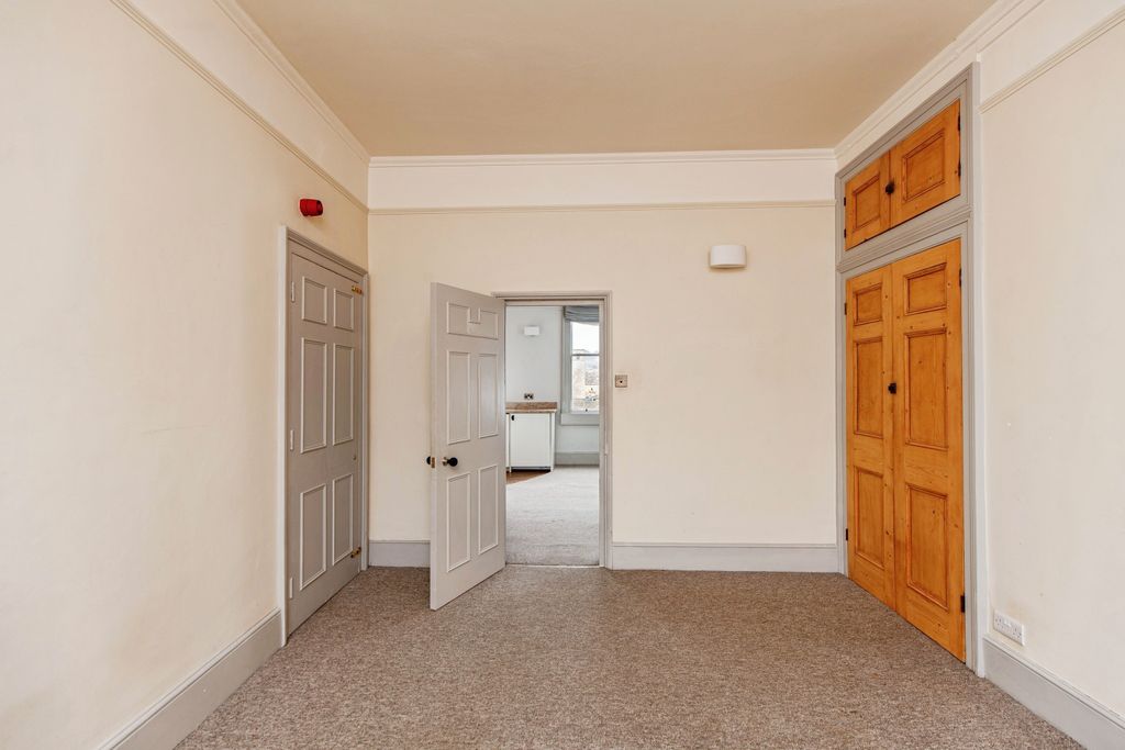 Property photo 3 of 6 Bedroom 1