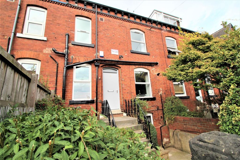 Property photo 2 of 10 Picture No. 13
