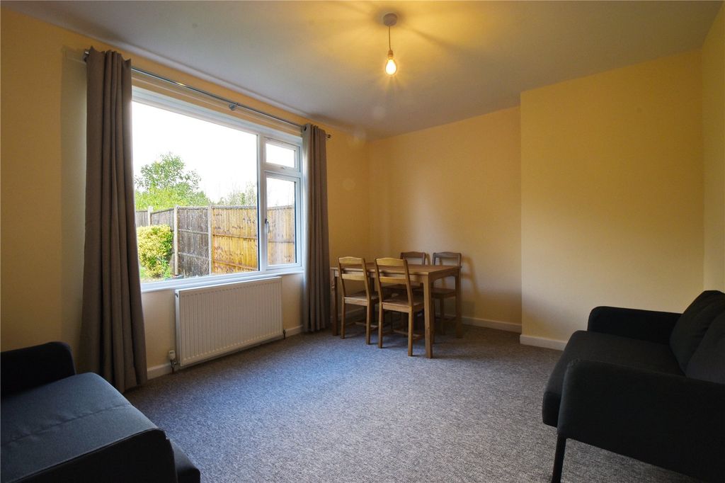 Property photo 2 of 7 Picture No. 04