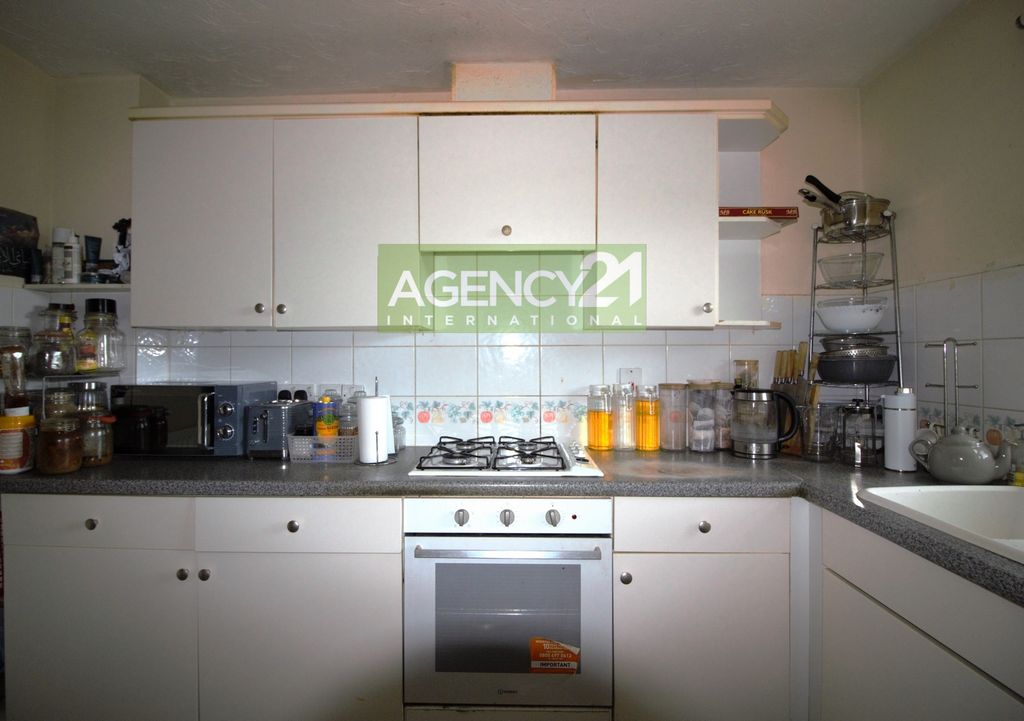 Property photo 2 of 17 Photo 21
