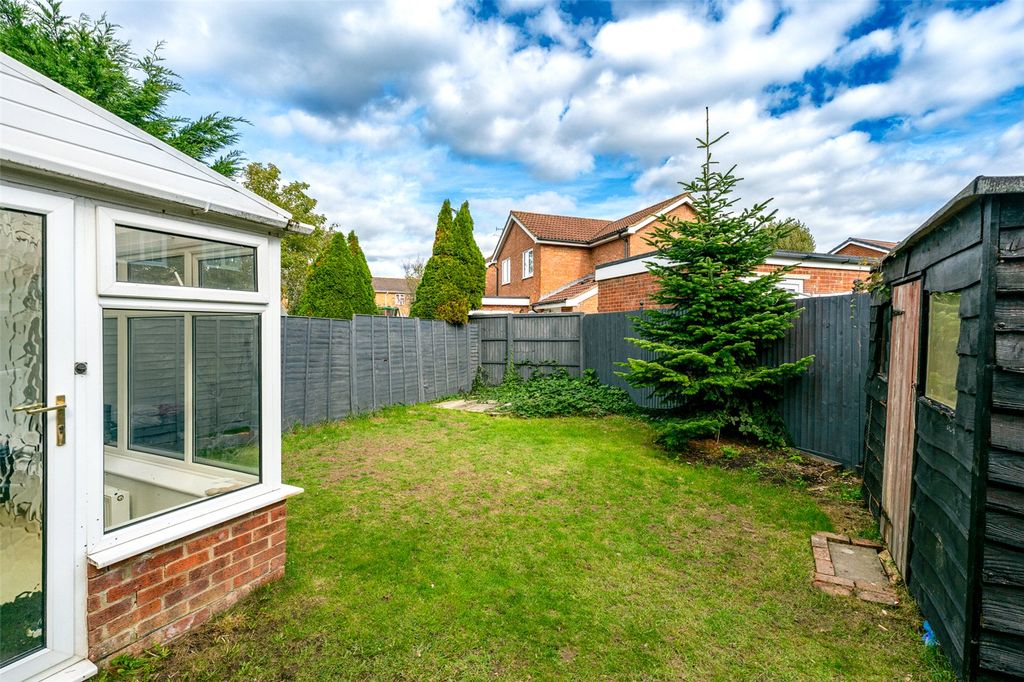 Property photo 2 of 18 Picture No. 19