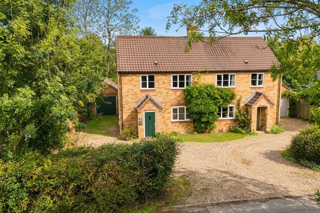 Property photo 1 of 23