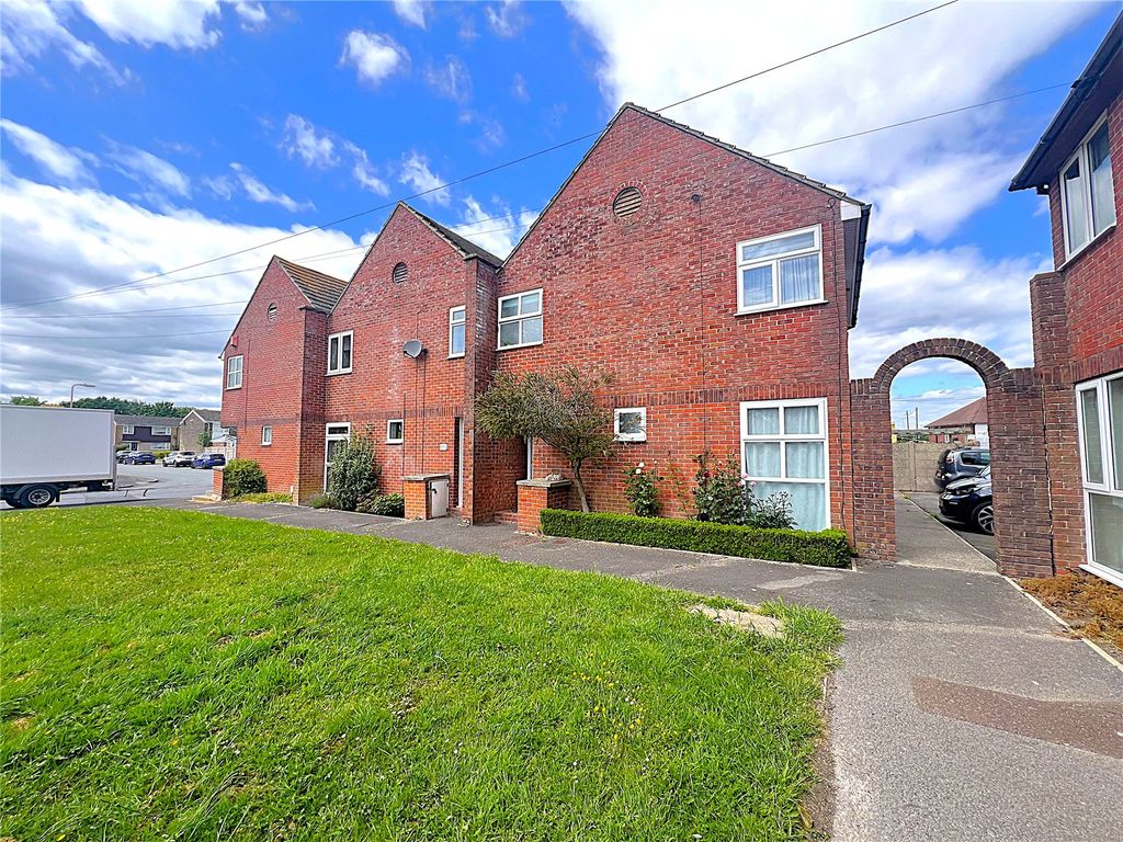 Property photo 1 of 19 Picture No. 20