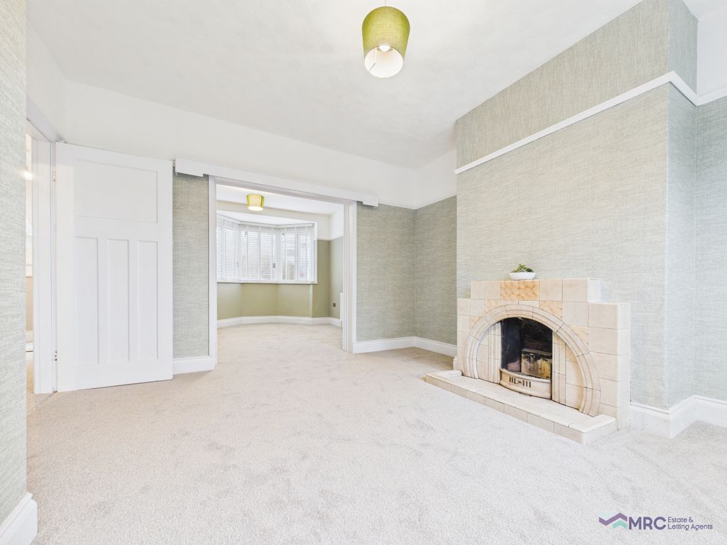 Property photo 2 of 14 Gallery