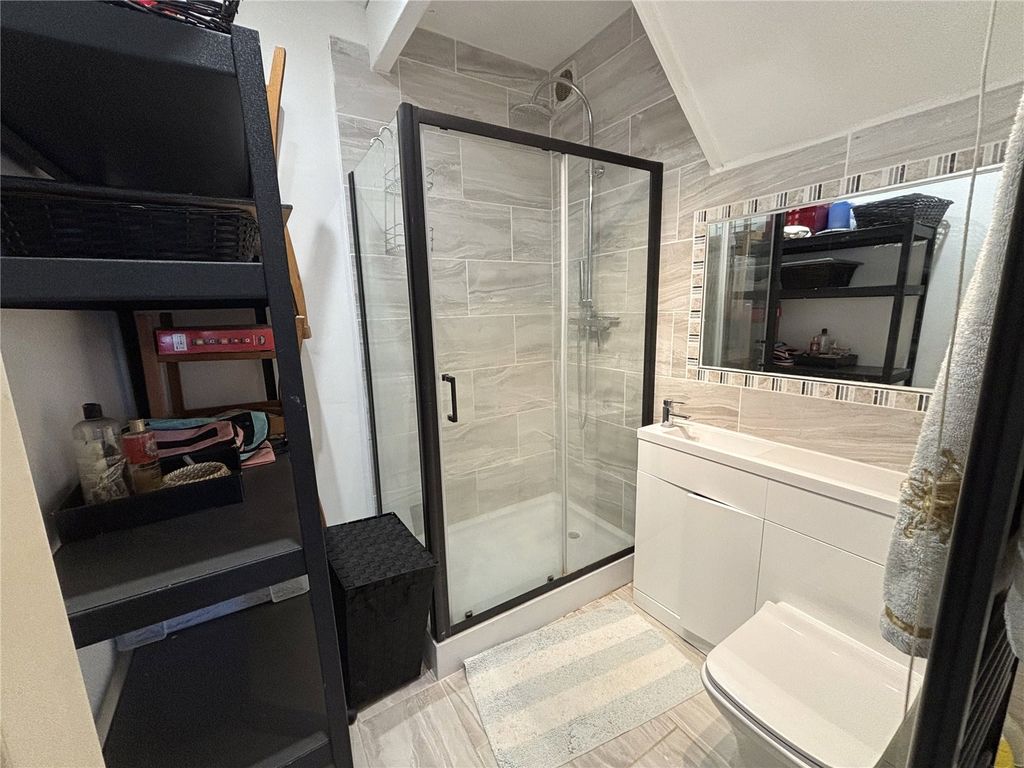 Property photo 3 of 5 Picture No. 02