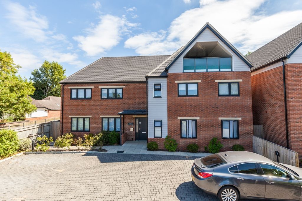 Property photo 2 of 6 67576