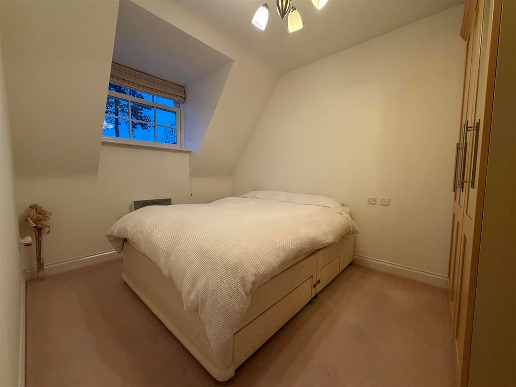 Property photo 3 of 6 Image