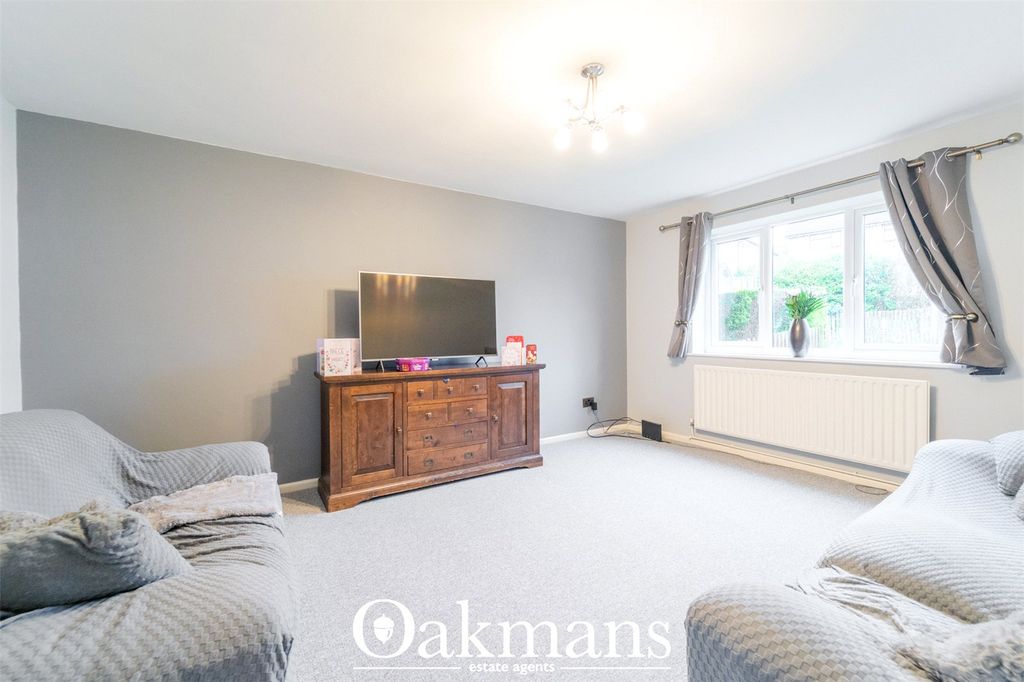 Property photo 2 of 27 Picture No. 20