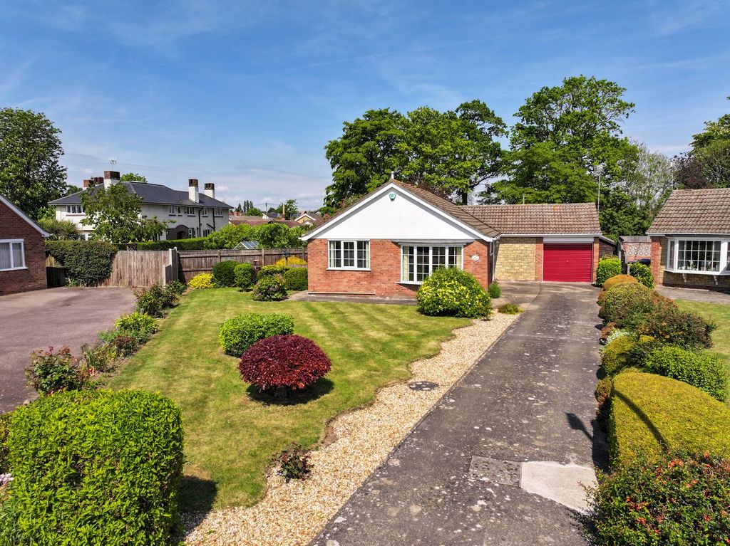 Property photo 1 of 13