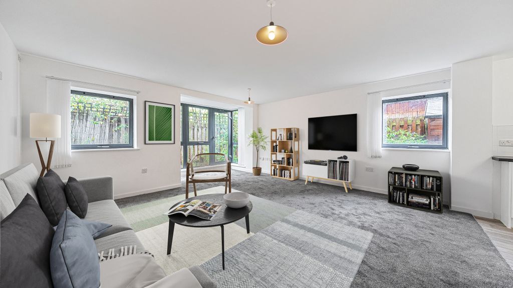 Property photo 1 of 5