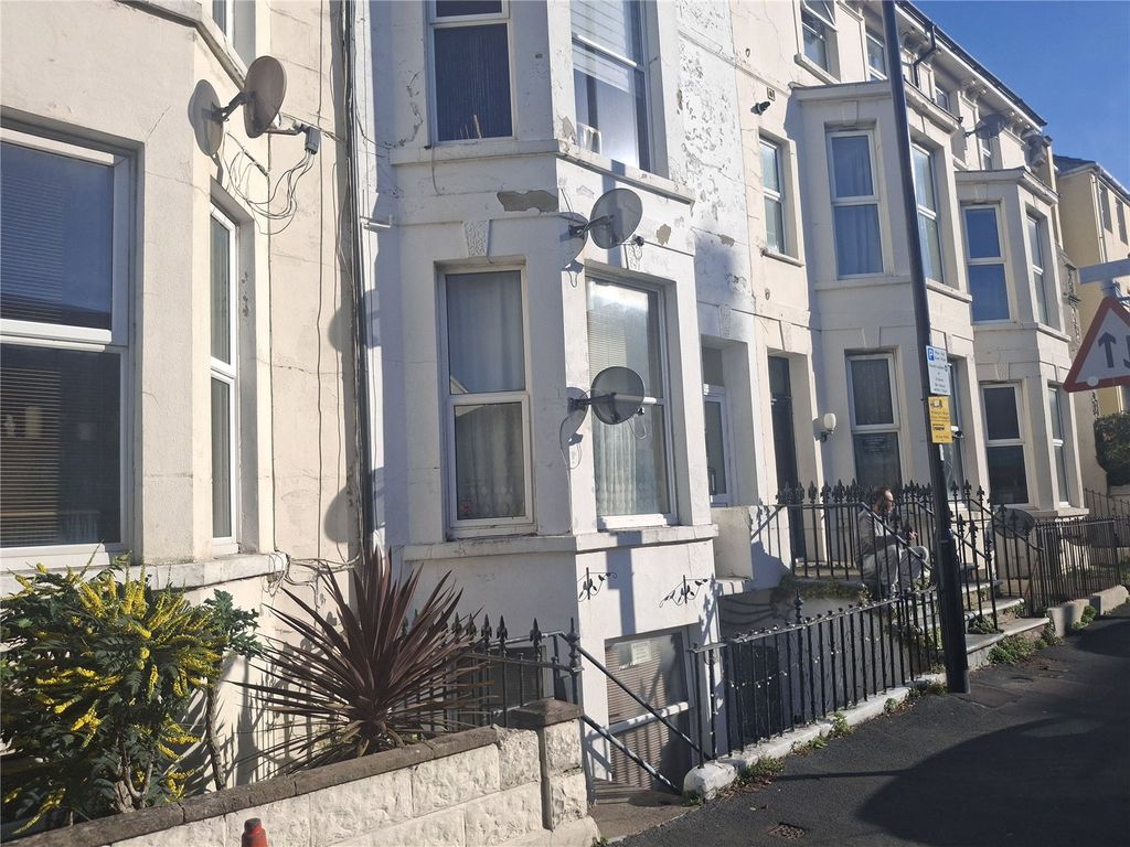 Property photo 1 of 10 Picture No. 04