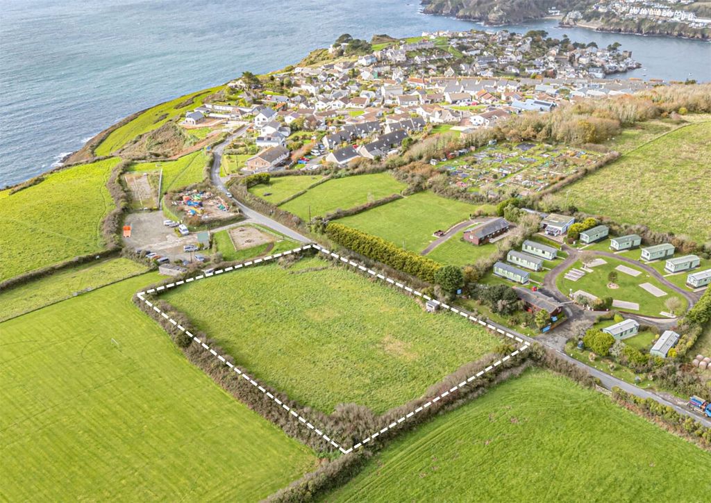 Property photo 1 of 9 Picture No. 12