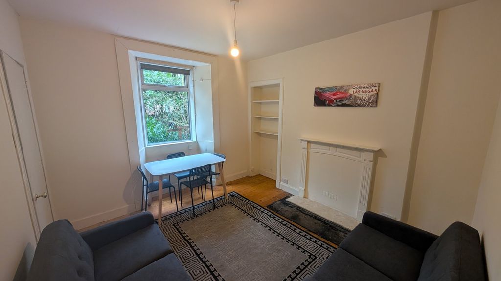 Property photo 2 of 8 Photo 2