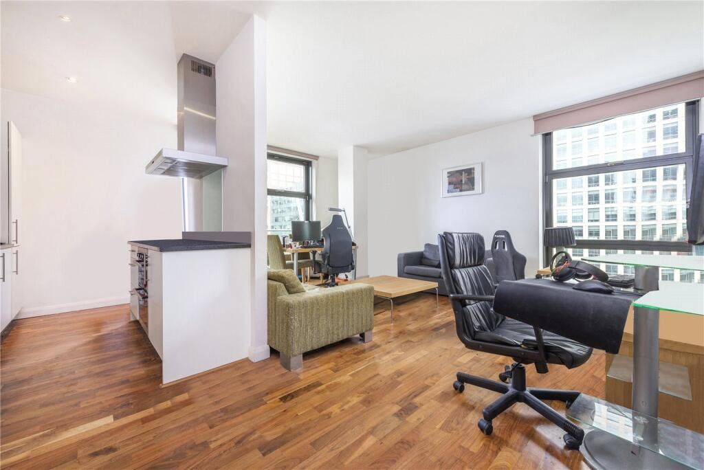 Property photo 3 of 9