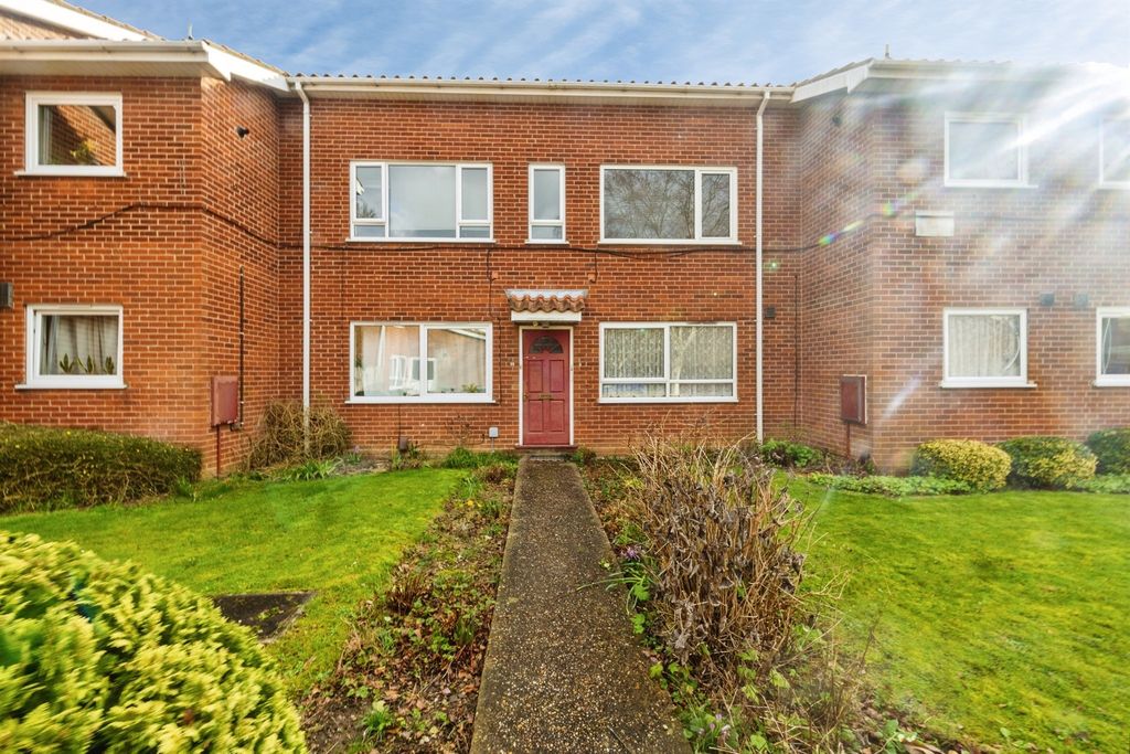 Property photo 1 of 10